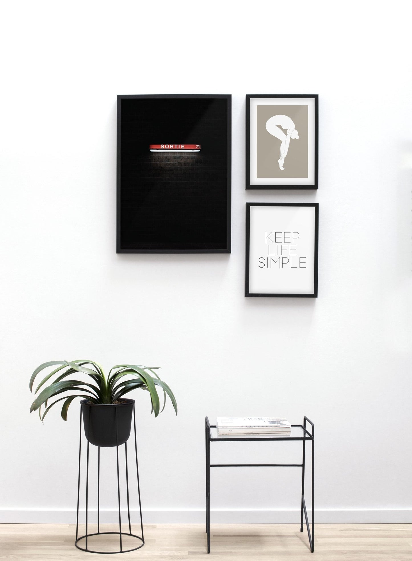 Exit, Poster