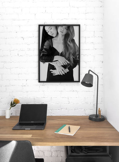 Support, Poster