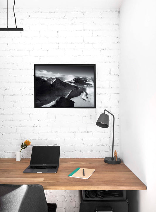 Apex, Poster