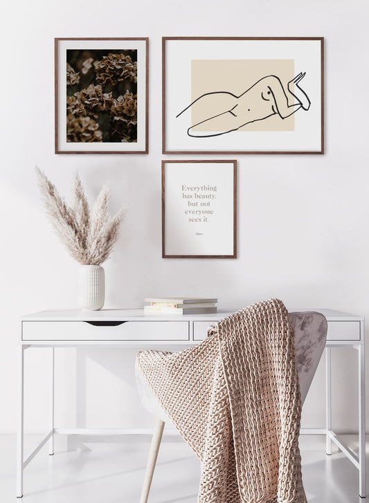 Irresistible, Poster