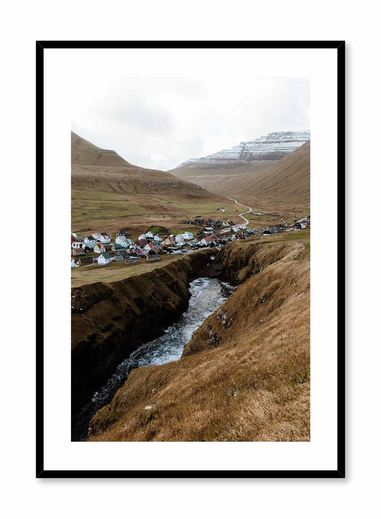 Home Among the Giants, Poster